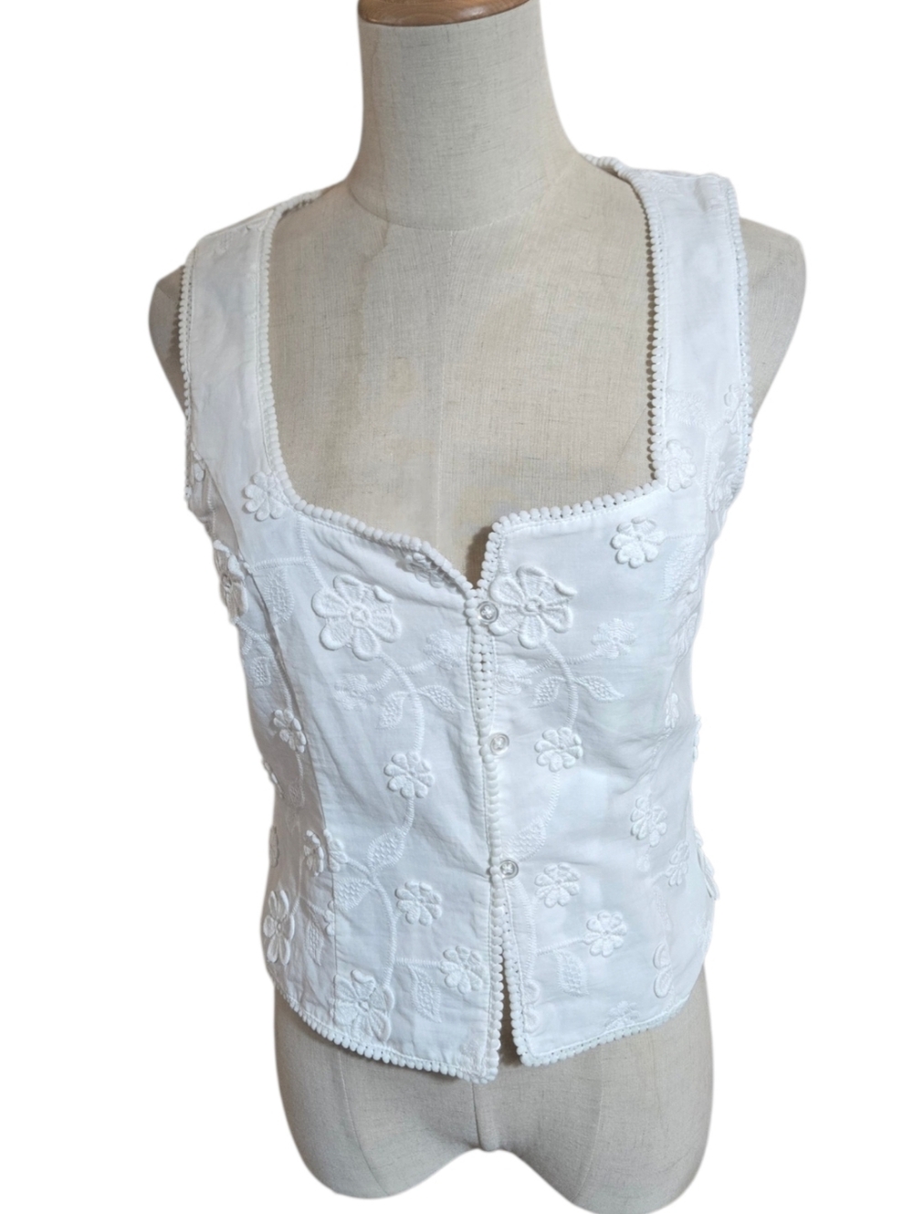 ASOS Design White Floral Applique Vest Or Shirt NWT